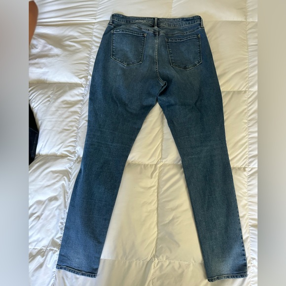 Jeans - Picture 2 of 4